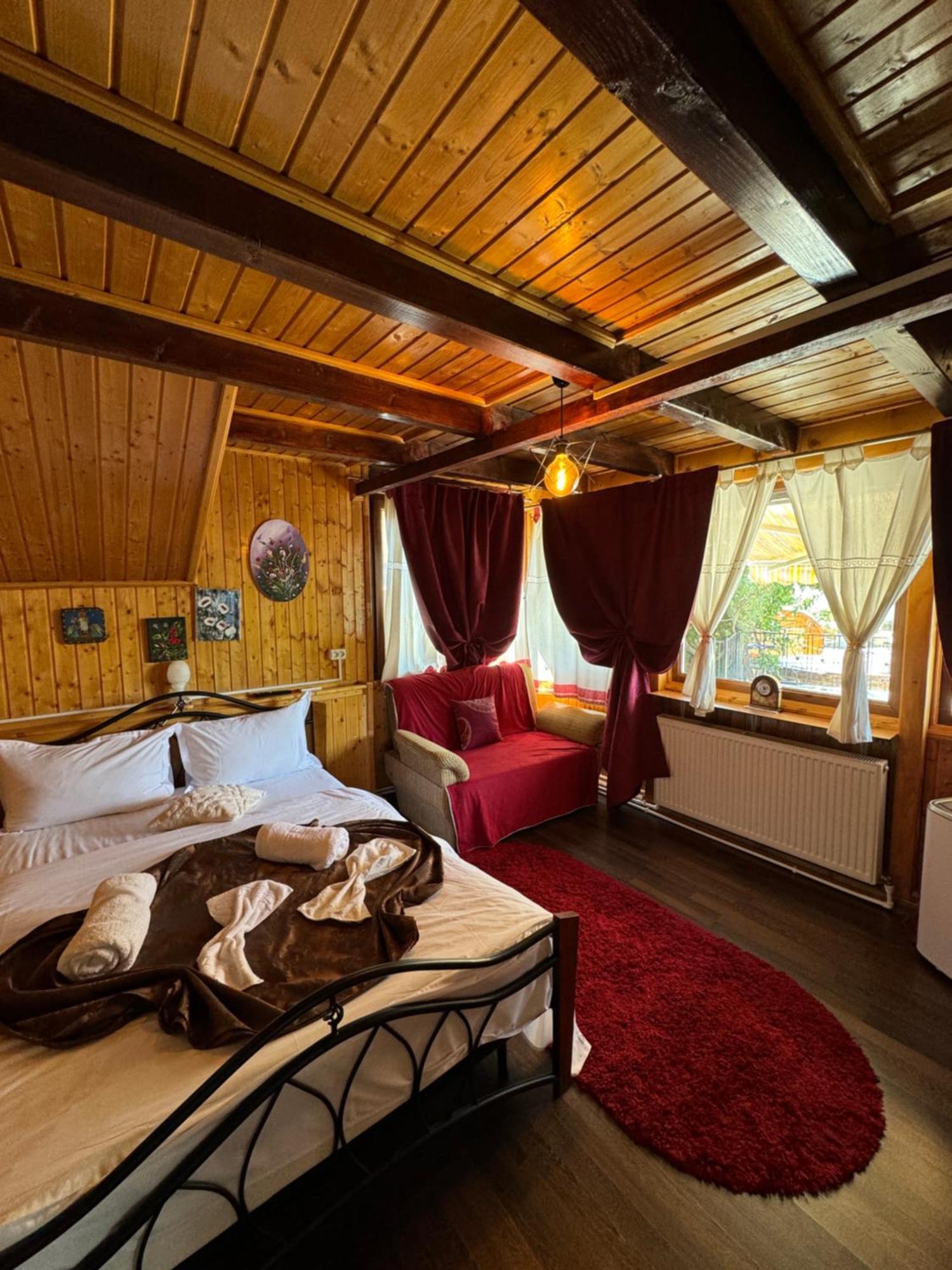 Pensiunea Portas Resort Slănic Exterior foto